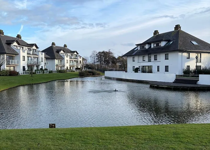 Apartment Cozy Studio With Pool In Middelkerke 4 Guests